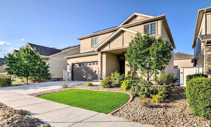 Green Valley Ranch House | 6 Mi to DIA: Spacious Home w/Backyard in Denver!