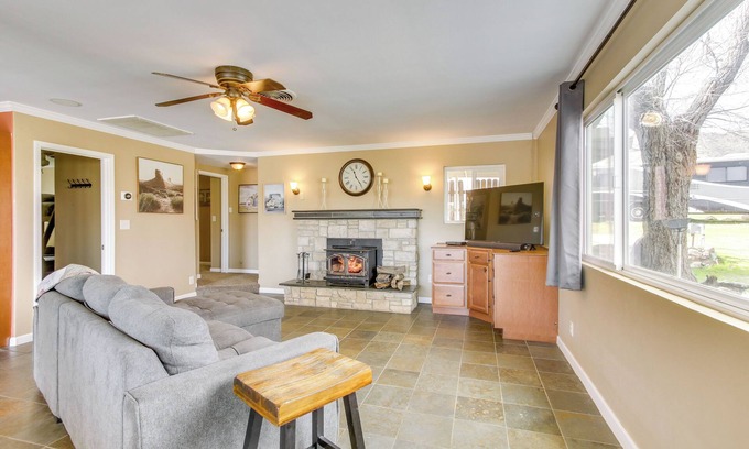 Mountain Mesa House | 6 Mi to Lake Isabella: Mountain Mesa Getaway