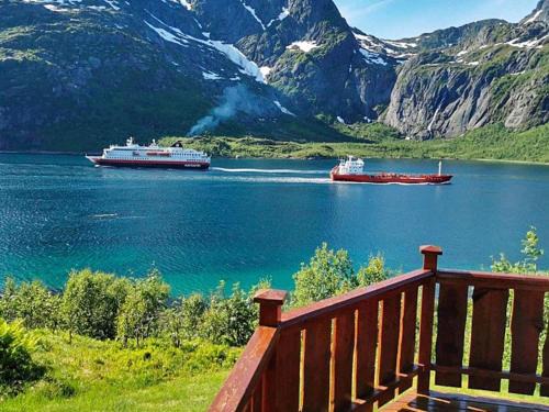 Hadsel House | 6 person holiday home in Tengelfjord