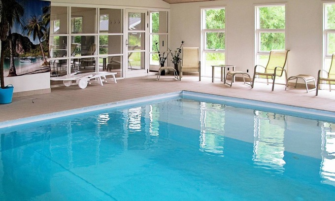 Hou House | 6 person holiday home in Hals