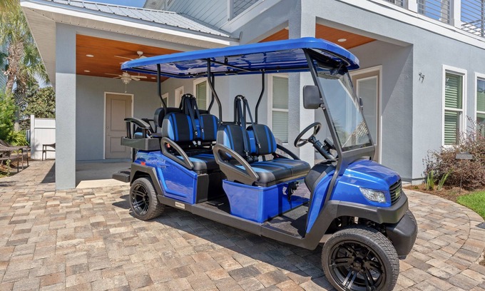 Emerald Waters Village House | 6-Seat Golf Cart ~ Spacious Living Area ~ Private Balcony ~ Community Pool