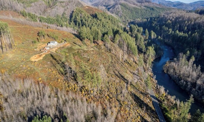 Vida Other | 65 acres of privacy with river and BLM access