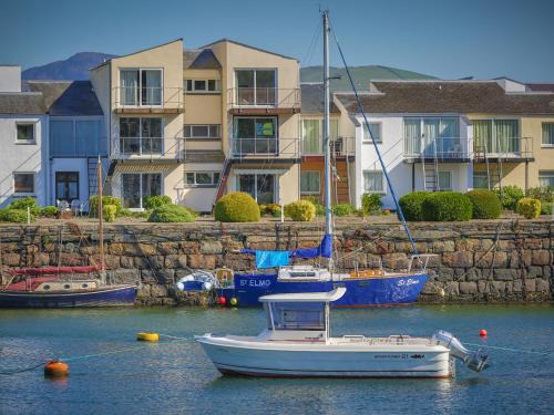 Borth-y-Gest Apartment | 66D South Snowdon Wharf