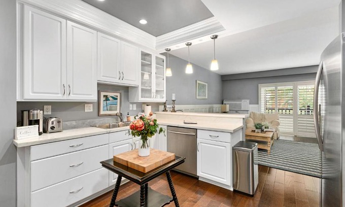 Carlsbad House | 689 - Steps to the Resort, Peaceful Studio with free Wifi & Parking