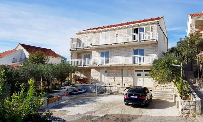 Lumbarda Apartment | 70 m² Apartment ∙ 2 bedrooms ∙ 6 guests