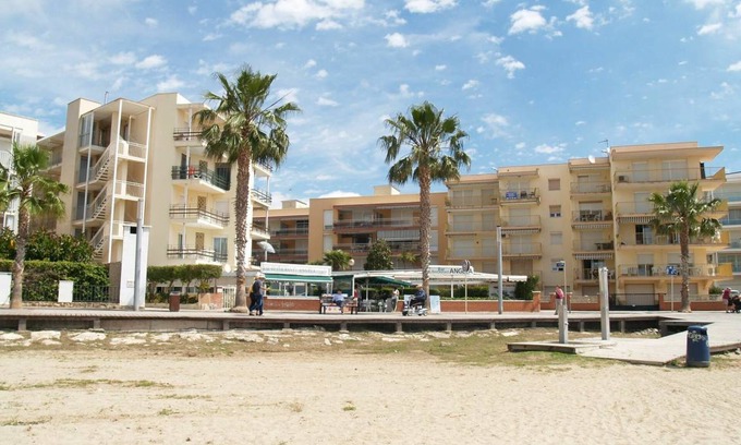 Cambrils Apartment | 70 m² Apartment ∙ 3 bedrooms ∙ 5 guests