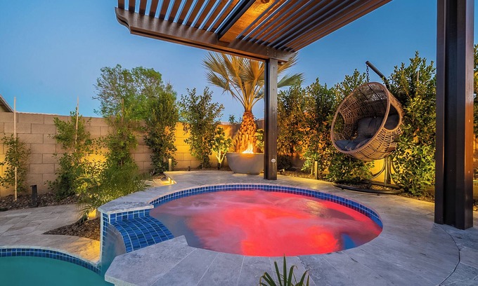 Scottsdale Ranch House | 7BR/4BATH Escape SC w/HEATED Pool, Billiards, Arcade Room, Hot Tub & Mini Golf