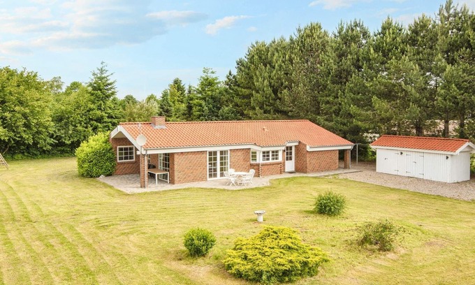 Ørsted House | 8 person holiday home in Ørsted-By Traum
