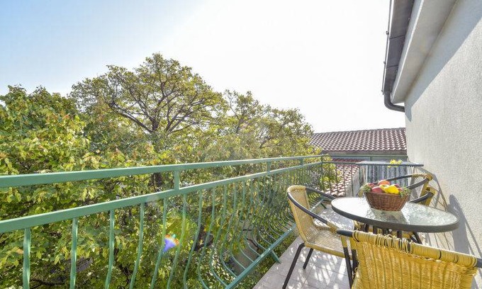 Karlobag Apartment | 80 m² Apartment ∙ 2 bedrooms ∙ 6 guests