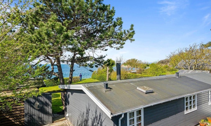 Lundby House | 8247 Lundby - Rusevænget 17