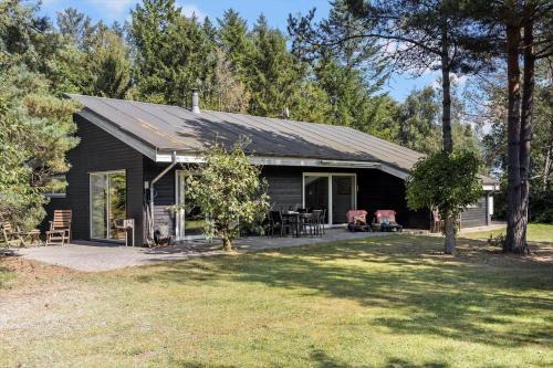 Ronde House | 84264-Ronde-Enebaervej-4