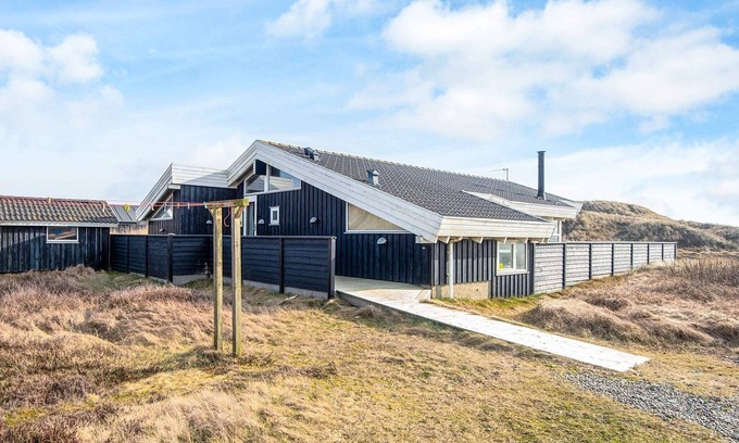 Houvig House | 9 person holiday home in Ringkøbing-By Traum