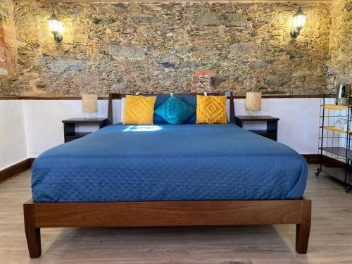 Sao Martinho da Cortica Bed & Breakfast | A Casa Amarela Guest room
