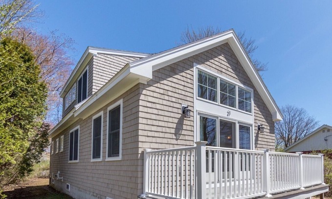 Rye House | A Charming, Upscale Beach House Only A Two-Minute Walk to the Ocean