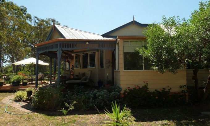 Raymond Island Apartment | A cosy bed & breakfast on the waterfront of Raymond Island