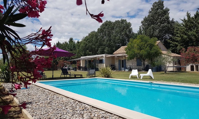 Beaucaire Villa | A country house in the heart of Provence with PRIVATE POOL