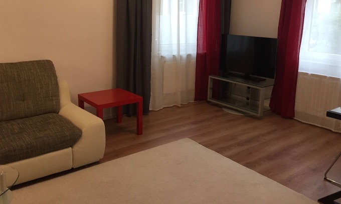 Rotebuhl Apartment | A cozy and centrally located apartment next to transport, shopping, restaurants