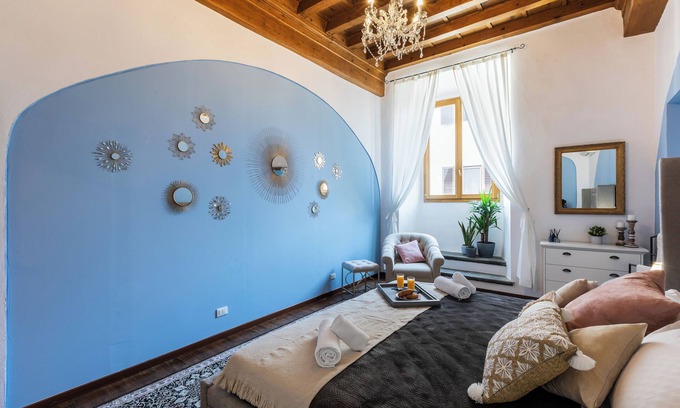 Santa Croce Apartment | A Florence Palace - 4 Bedroom Apt - Santa Croce