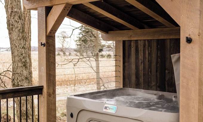 Beach City Cabin | A-frame Cabin with Hot tub & Wifi in Beach City