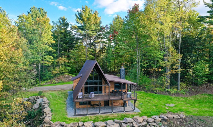 Jeffersonville Ski Chalet | A Frame on the Ridge near Smuggler's Notch