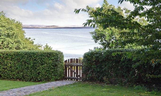 Inverasdale Cottage | A generously sized property with stunning views across Loch Ewe.