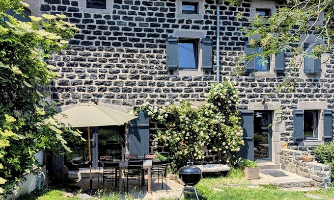 Mazet-Saint-Voy House | A large 250m2 farmhouse with authentic, rustic charm, Le Repaire