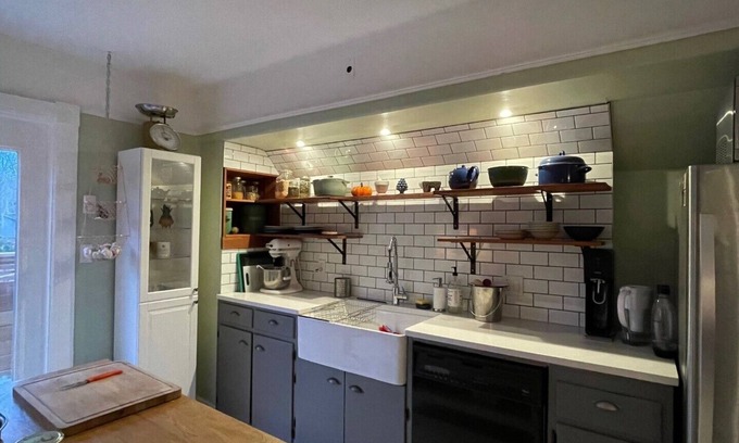 Fernwood House | A little Crow's nest in Fernwood