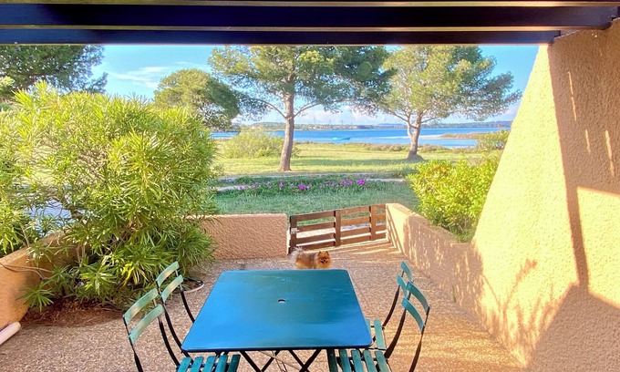 Fitou House | A port Fitou house with direct view of the pond