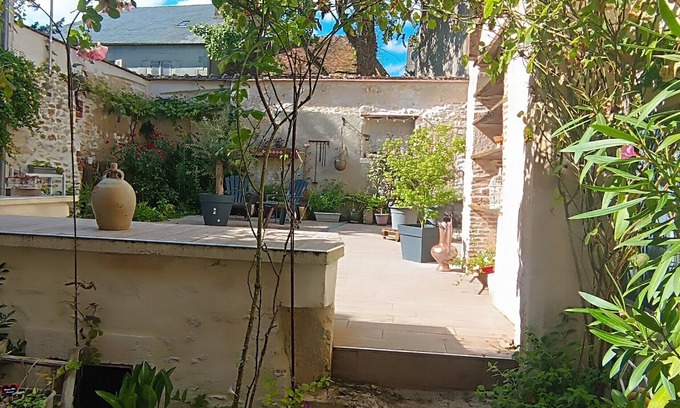 Sancerre House | A town house in the heart of Sancerre