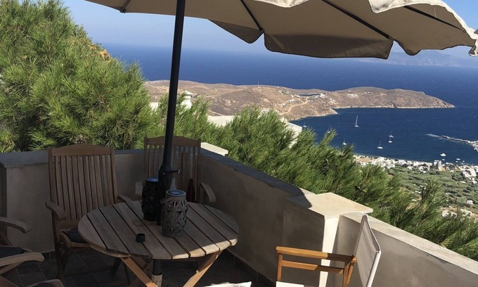 Serifos House | A typical cycladic house in the heart of Chora overseeing Serifos' harbor