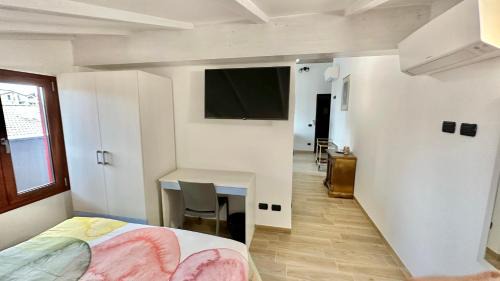 Cesate Apartment | A7 Moonlight FIERA-RHO-Mi-EXPO-MXP AMPIO&LUMINOSO MONOLOCALE