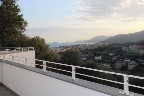 Pietra Ligure Apartment | Abelia 4