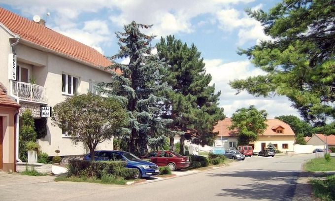 Modrice House | ABEN & HANA penzion