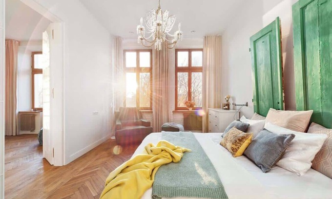 Kazimierz Apartment | Admire sunsets in a unique apartment