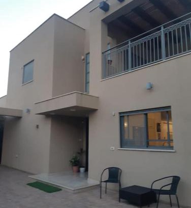 Brener Apartment | Adorable 3 bedroom Brenner "Hill" suite