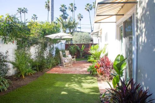 Del Mar House | Adorable Octopus Hideaway: 2 min walk to the beach