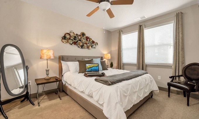 South Jordan Apartment | Adventure Awaits, Come & PLAY! Luxurious Cal King!