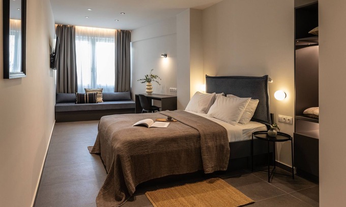 Athens City Centre House | Aegle - by Celestial Suites