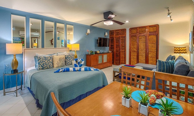 Akumal Cabin | Affordable and Beautiful Studio on Half Moon Bay!