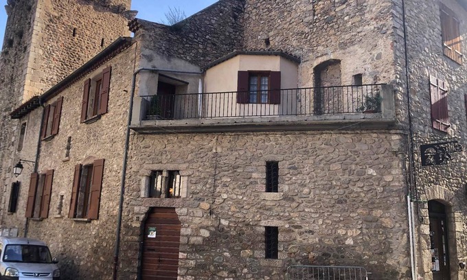 Villefranche-de-Conflent House | Agréable Maison en Pierre Avec Terrasse, au Coeur de la Citadelle
