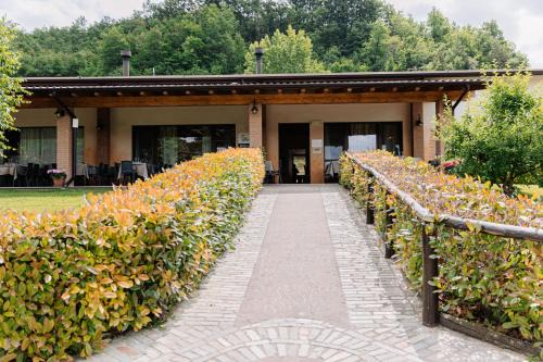 Val di Nizza House | Agriturismo Cascina Serzego