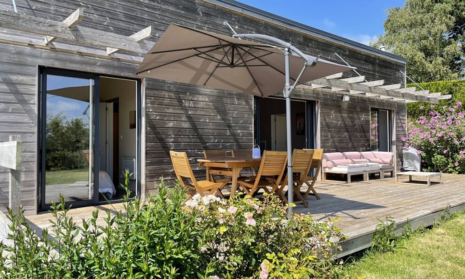 Aignerville House | AIGNERVILLE: VERY NICE NEW WOODEN HOUSE 5 Km FROM THE LANDING BEACHES