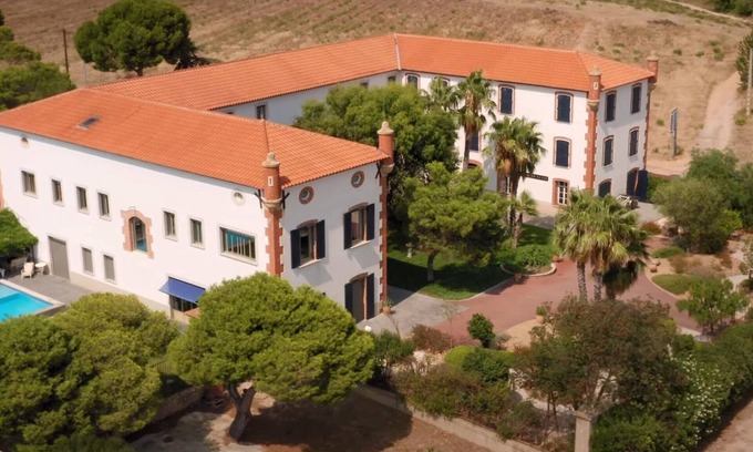 Cabestany House | Aile de Château Avec Piscine au Milieu des Vignes, à 10 mn des Plages