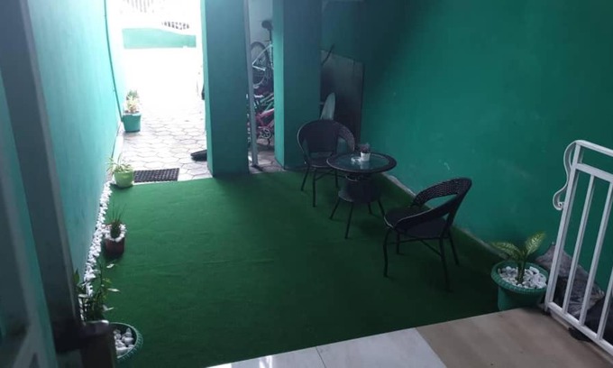 Komo-Mondah Apartment | Aimé Anaïs