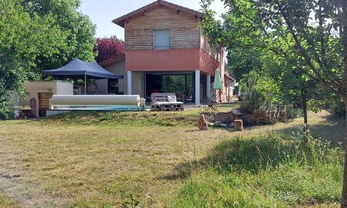 Saint-Maurice-de-Gourdans Villa | Air-conditioned villa with swimming pool in quiet village center with all amenities