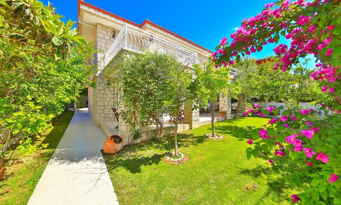 Tokoglu Hotel | Alacati Sorf Hotel