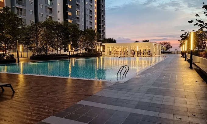 Kota Warisan Apartment | Alanis Suites KLIA by Cotton Cloud