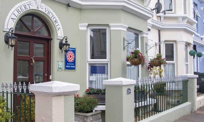 Eastbourne City Centre House | Albert & Victoria Guest House