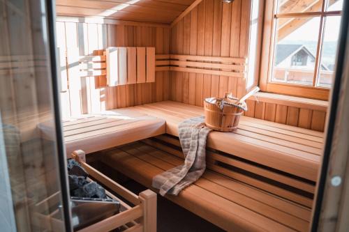 Hohenstein Apartment | Albpanorama Apartment mit Sauna und Ausblick