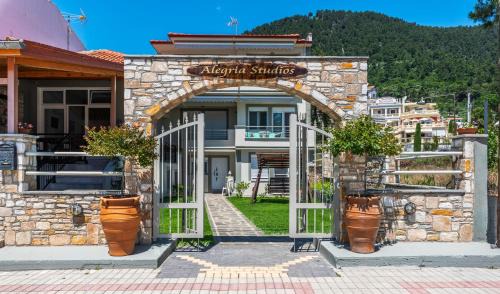 Chrisi Ammoudia Apartment | Alegria Studios